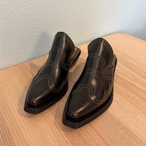 NWOT Ganni Embroidered Western Mules